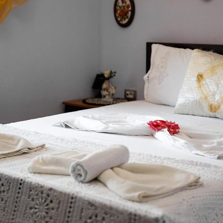 Leka Guesthouse Gjirokastër Buitenkant foto