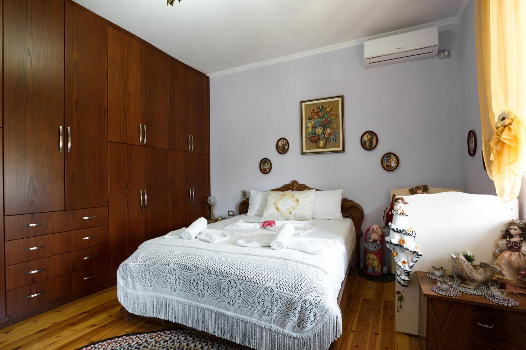 Leka Guesthouse Gjirokastër Buitenkant foto